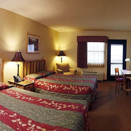 Kewadin St. Ignace Hotel Evergreen Shores Kültér fotó
